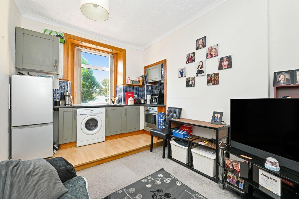Apartment in Edinburgh - More