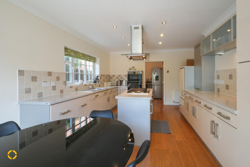 Victory Boulevard, Lytham St. Annes, FY8 - View 5