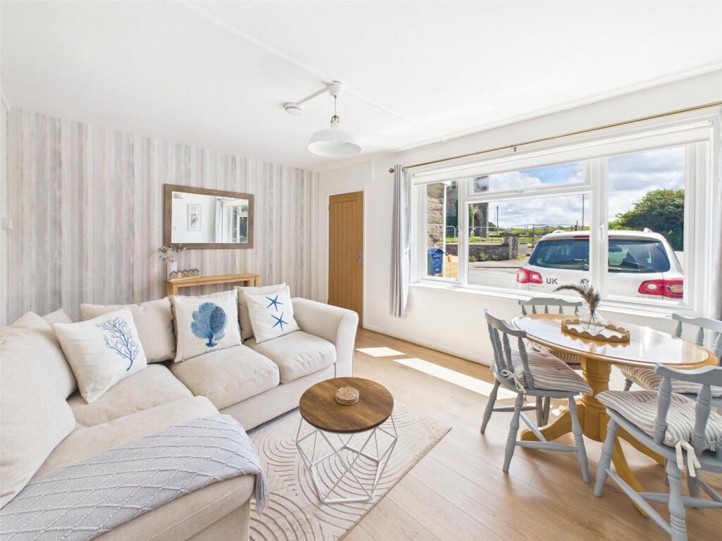 Apartment in Exeter - View 3