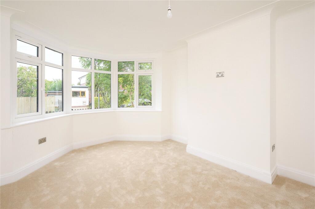 House in Leeds, Alwoodley - View 3