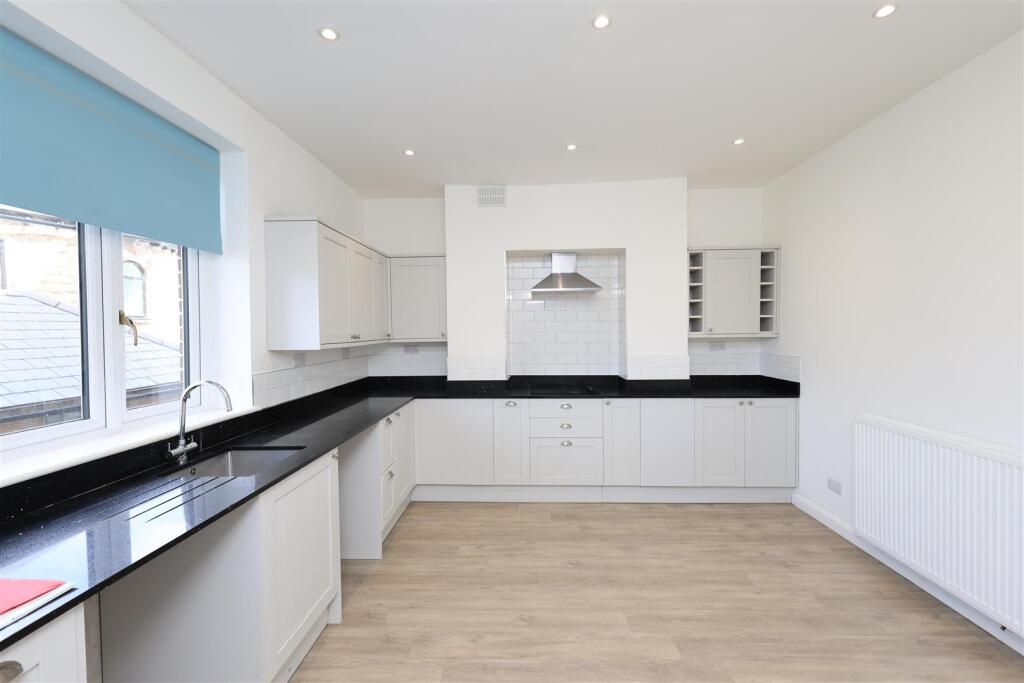 House in Sevenoaks, Chevening - View 3
