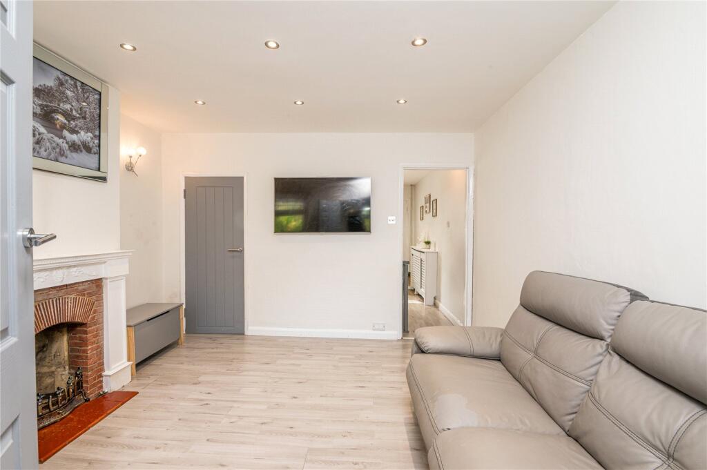 House in Rochford, Great Wakering - View 5