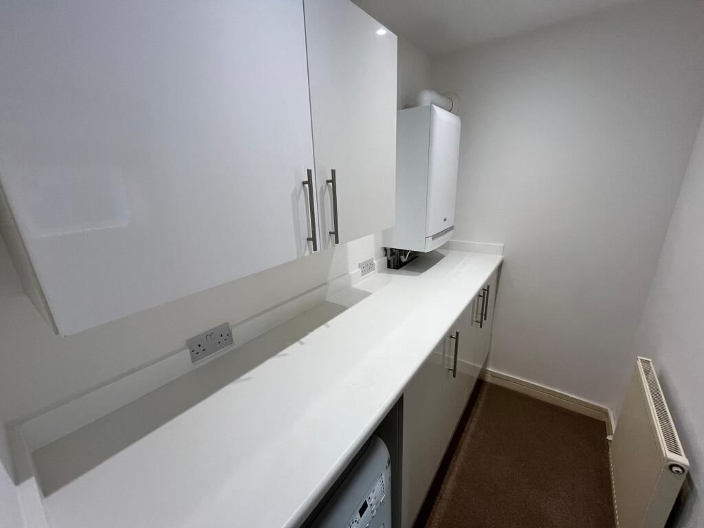 Hermes Close, Bootle, L30 photo 3