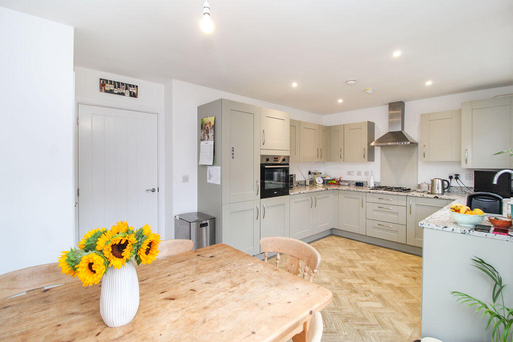 House in Milton Keynes - View 4