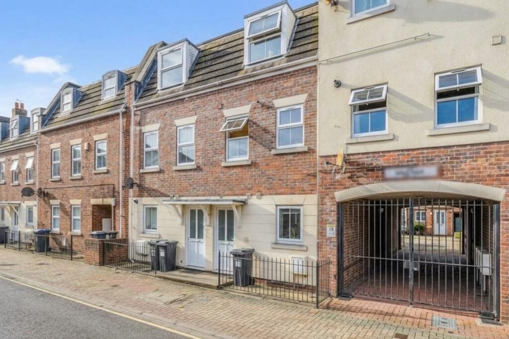 Main image of property: Boyle Court, Portsmouth