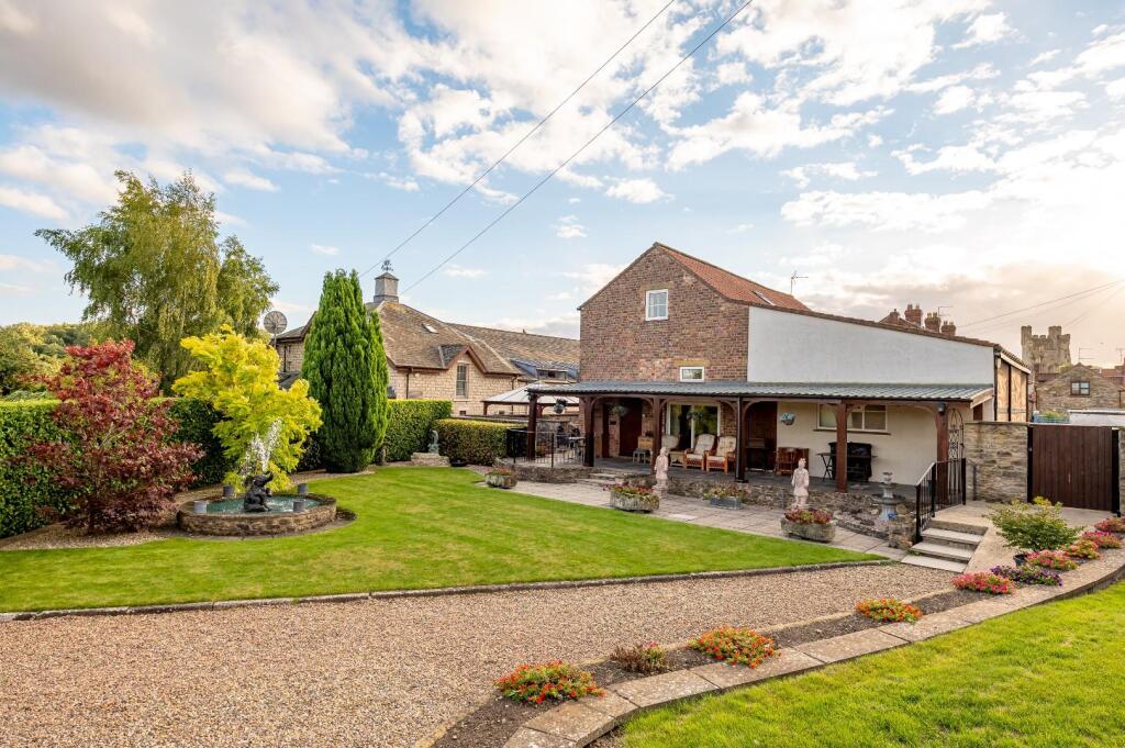 3-bed house on Old Mill, Bridge Street, Helmsley, York, £750,000