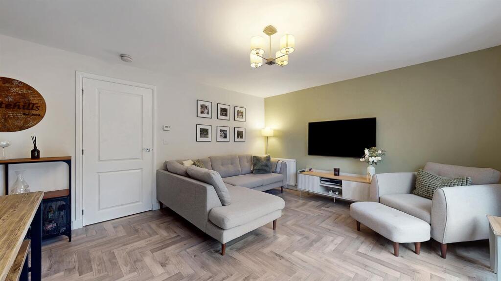 Clarence Crescent, Clydebank photo 4