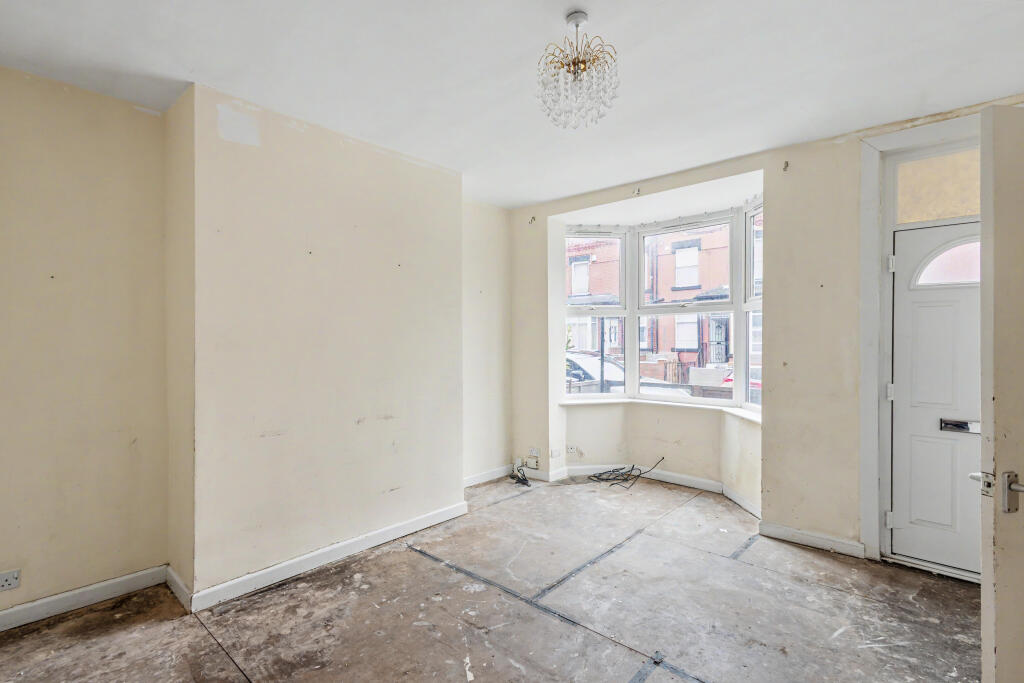 House in Leeds - View 2