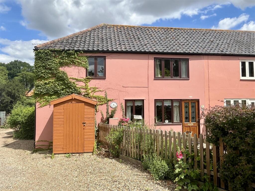 Main image of property: FRESSINGFIELD