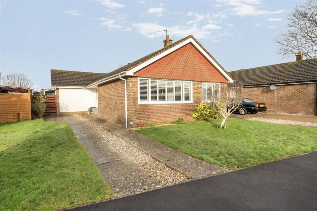Main image of property: Ruislip Gardens, Aldwick