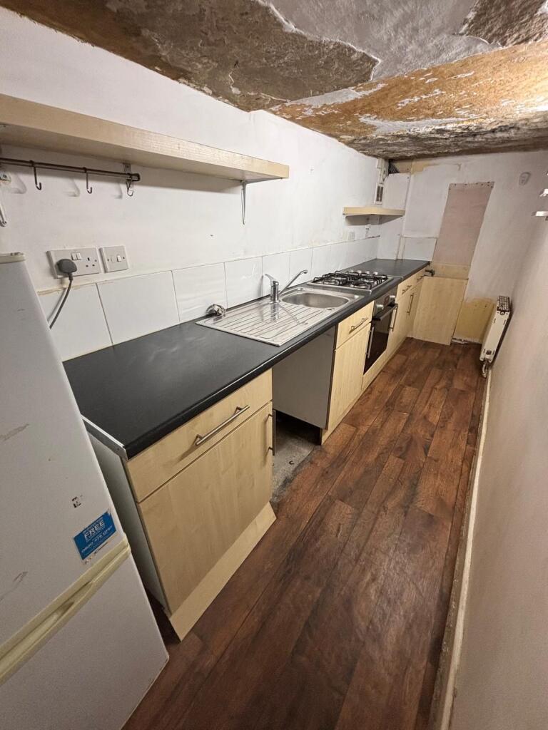 House in Bradford, Wilsden - View 5