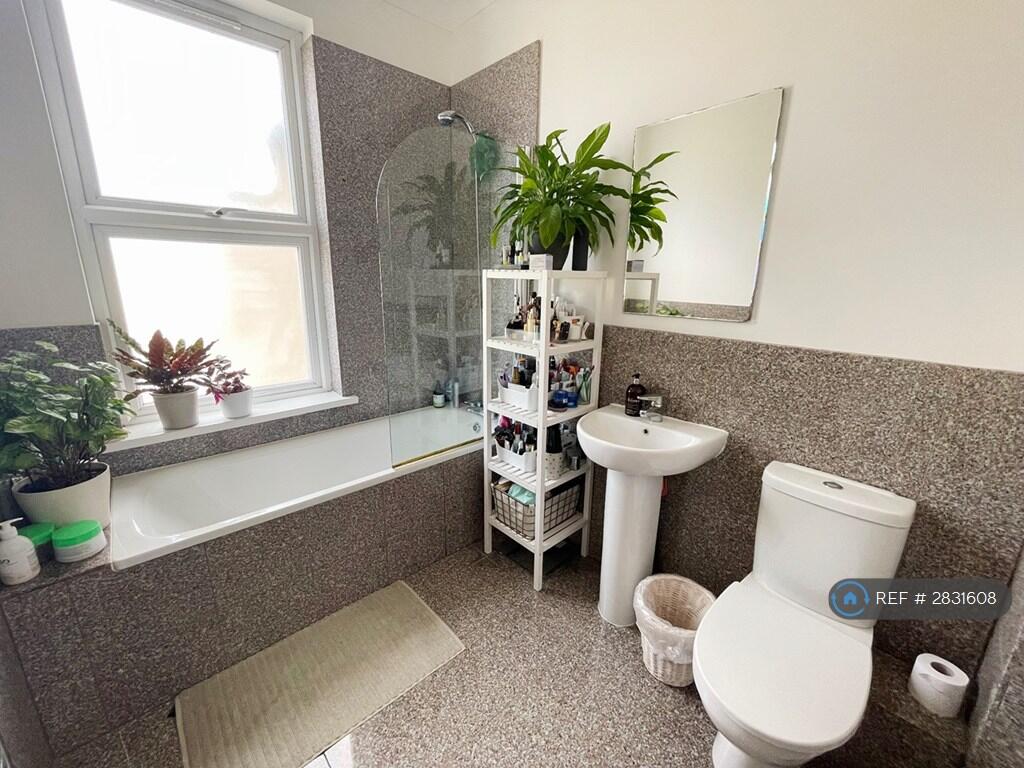 Main image of property: Wellmeadow Road, London, SE6