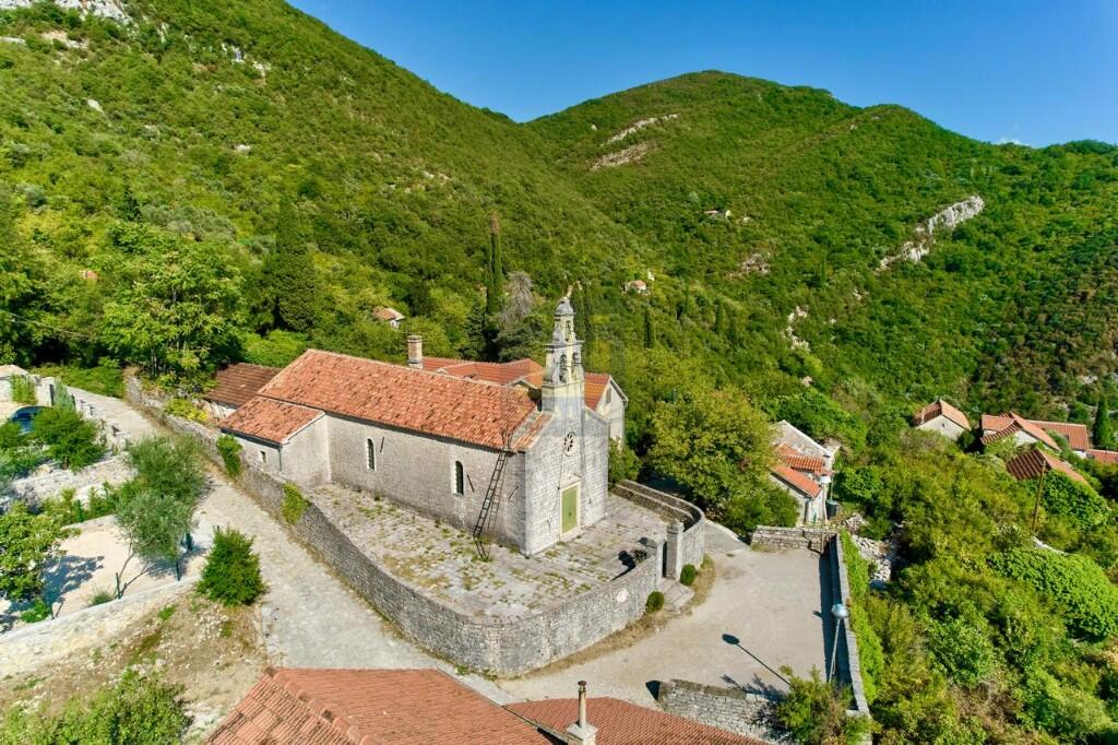 Main image of property: Tivat