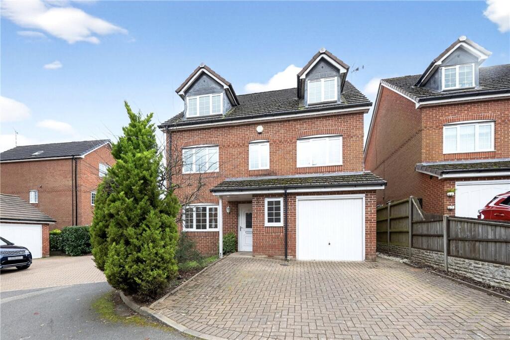 Main image of property: Arborfields Close, Kenilworth, Warwickshire, CV8
