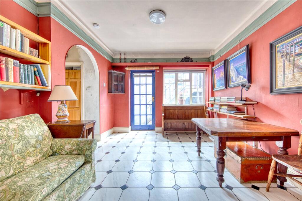 House in London, Kensington - View 4