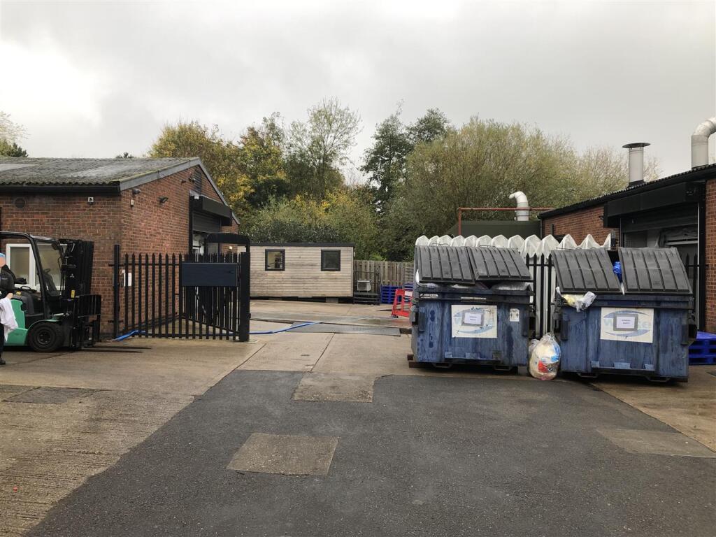 Main image of property: 8, 14 &14A Pillings Road Investment, Oakham LE15 6QF