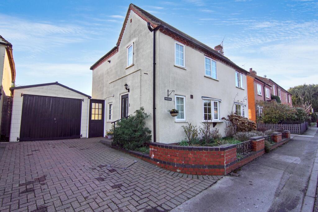 Main image of property: Windmill Lane, Balsall Common, CV7