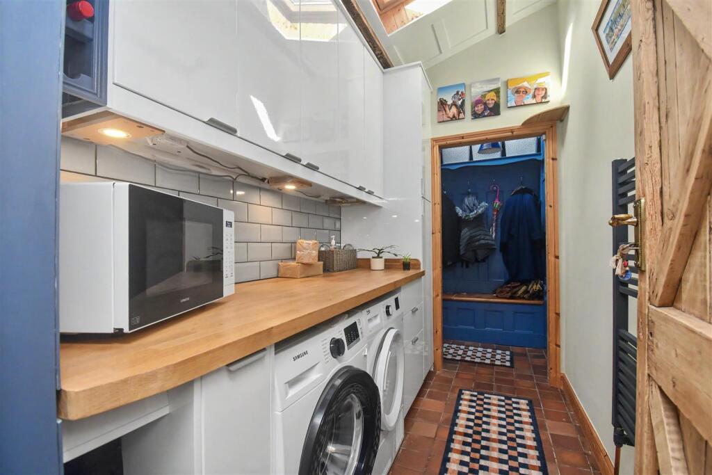 House in Northampton - View 5