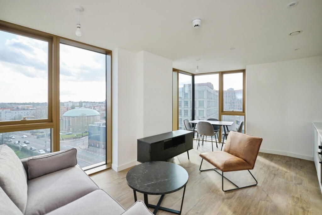 Main image of property: 33 Essex Street , Birmingham , B5 4BX