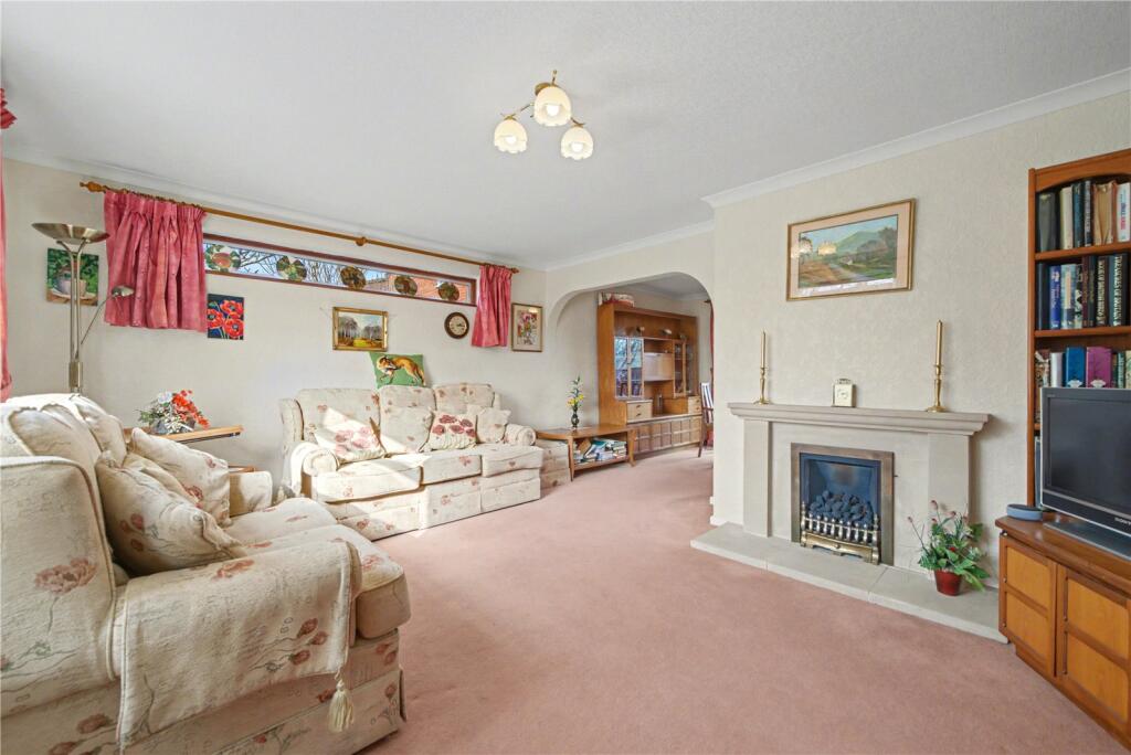 Birchwood Road, Malvern, Worcestershire, WR14 photo 3