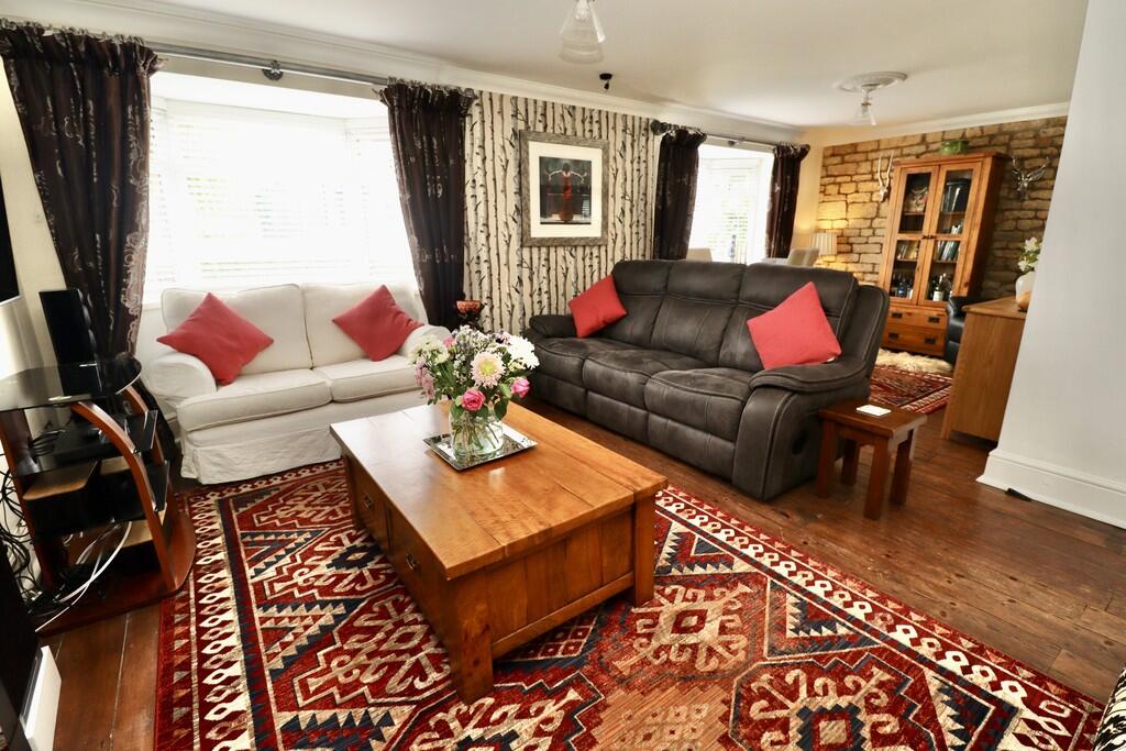 House in North Kesteven, Navenby - View 5