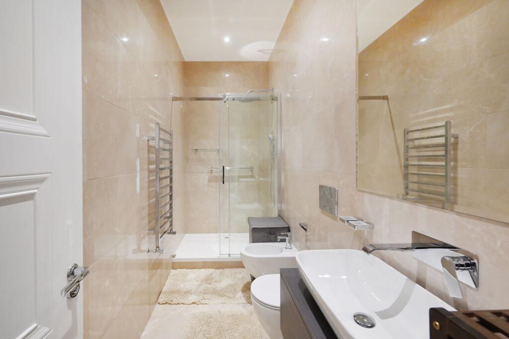 4 bedroom apartment for rent