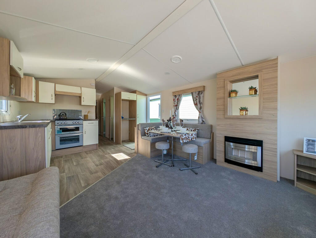 TW09 Europa Rosewood at Lakesway Holiday Home & Lodge Park Sampool Ln, Levens, Kendal LA8 8EQ photo 3