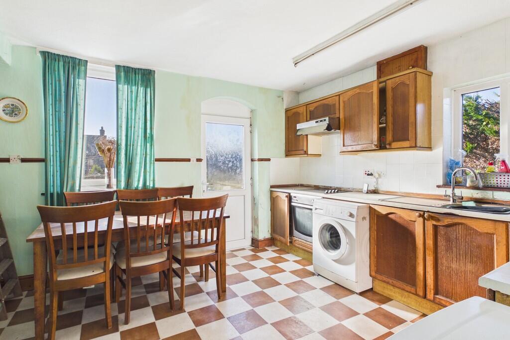 25 Fairholme, Sedbergh, LA10 5AY  photo 2