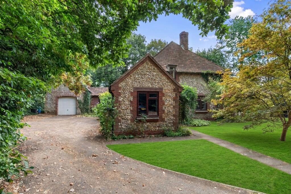 Property photo 8