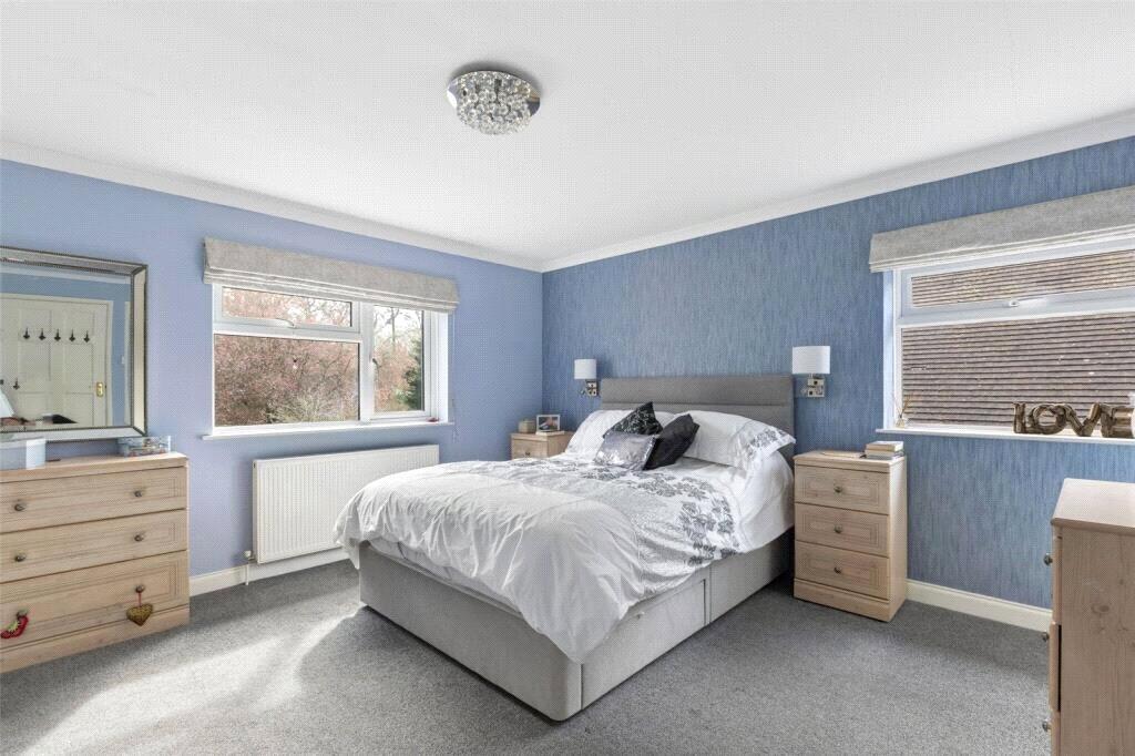 House in East Hampshire, Alton - View 5