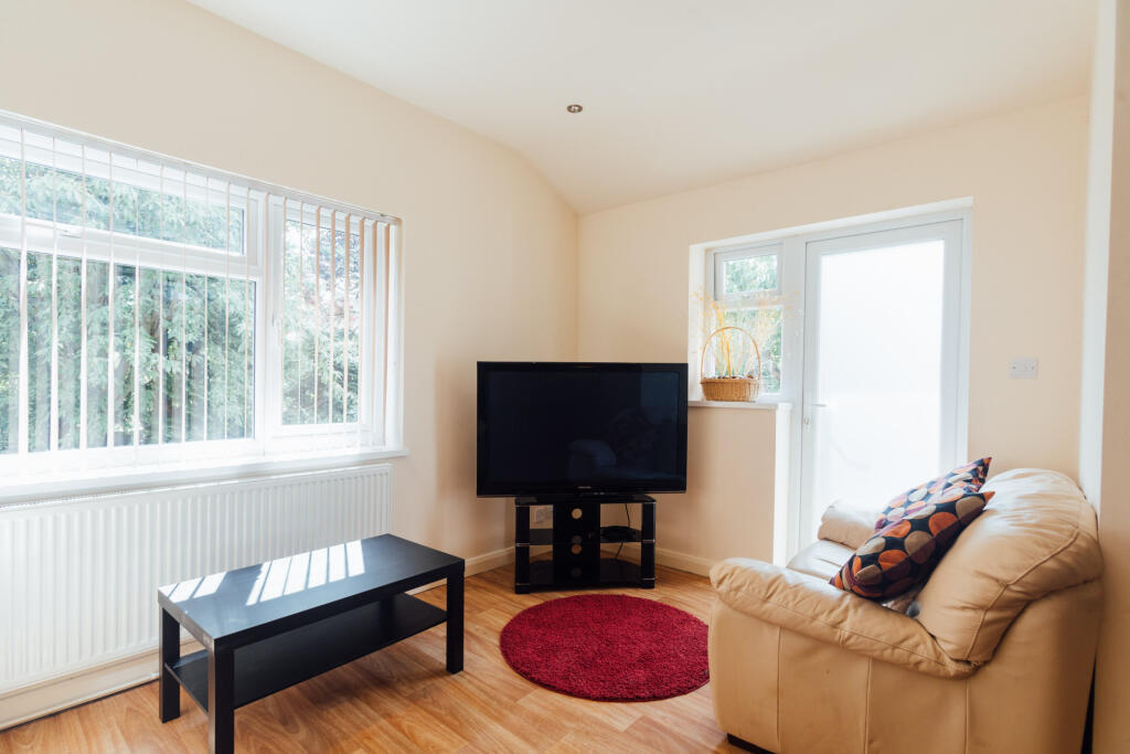 House in Leicester - More