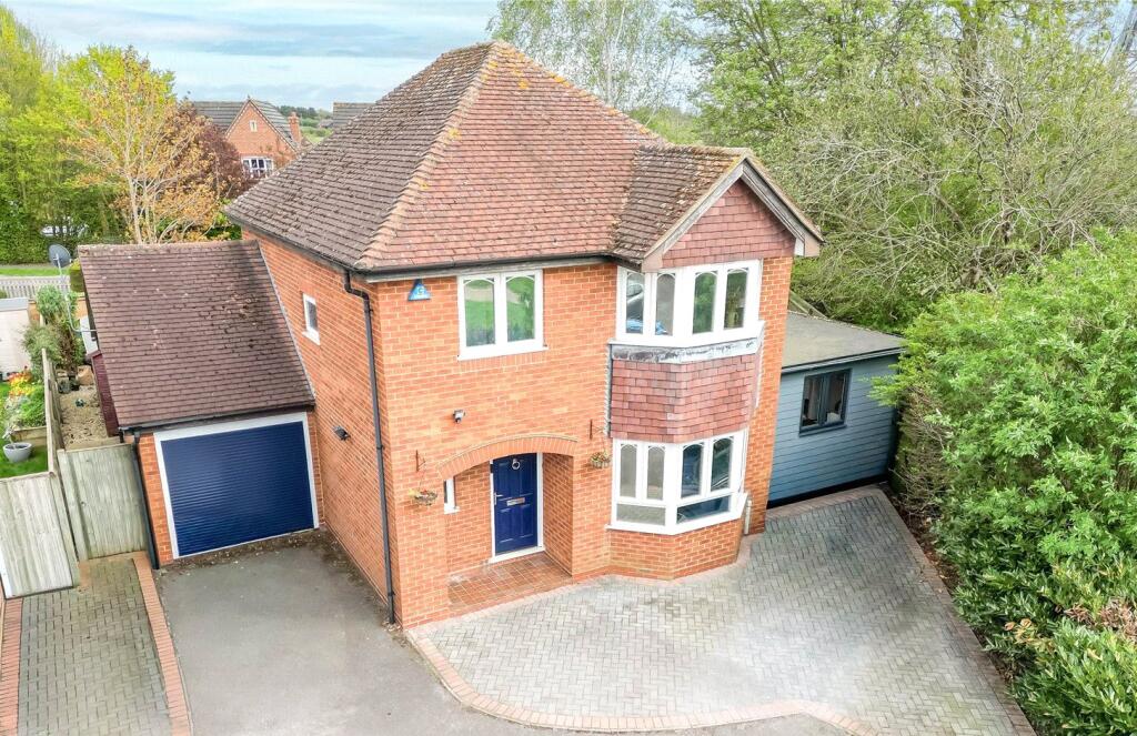 Main image of property: Loddon Drive, Didcot, Oxfordshire, OX11