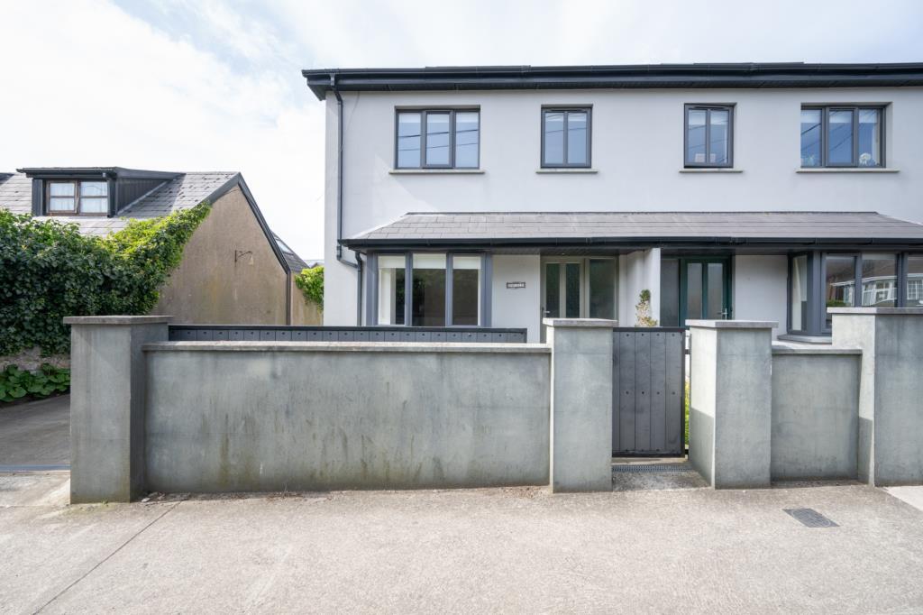 Main image of property: Enfield, 1A Glasheen Road, Cork, T12 DD1W