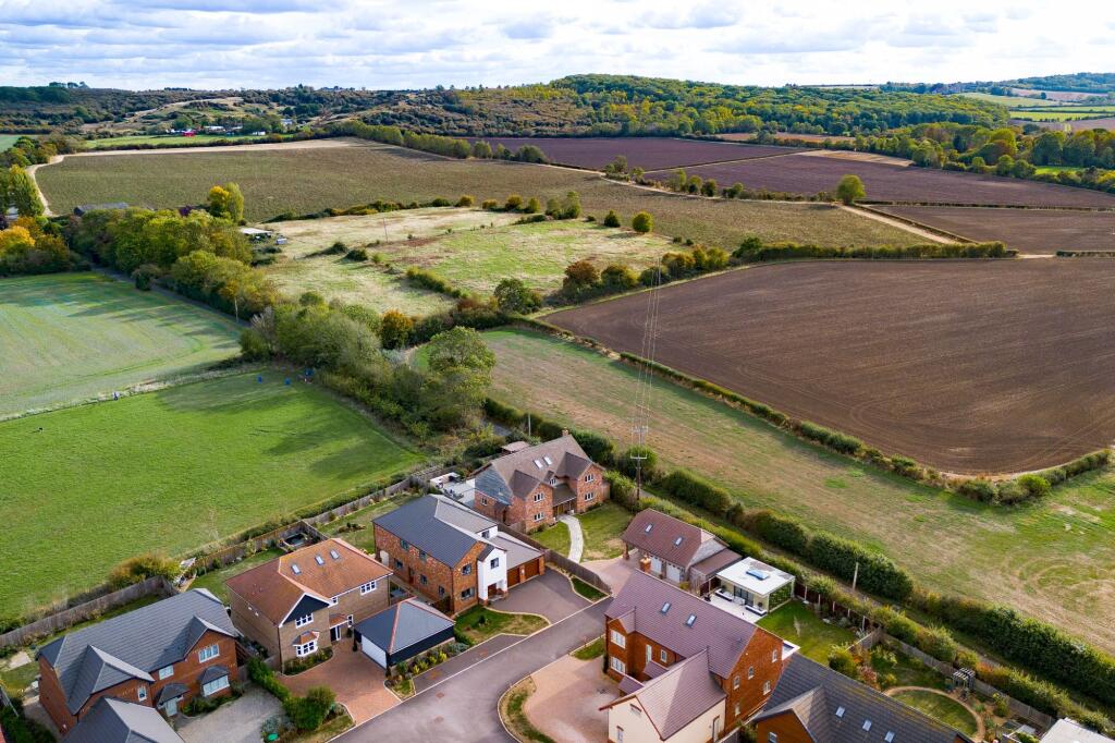 Wooding Close, Houghton Conquest, MK45 photo 4
