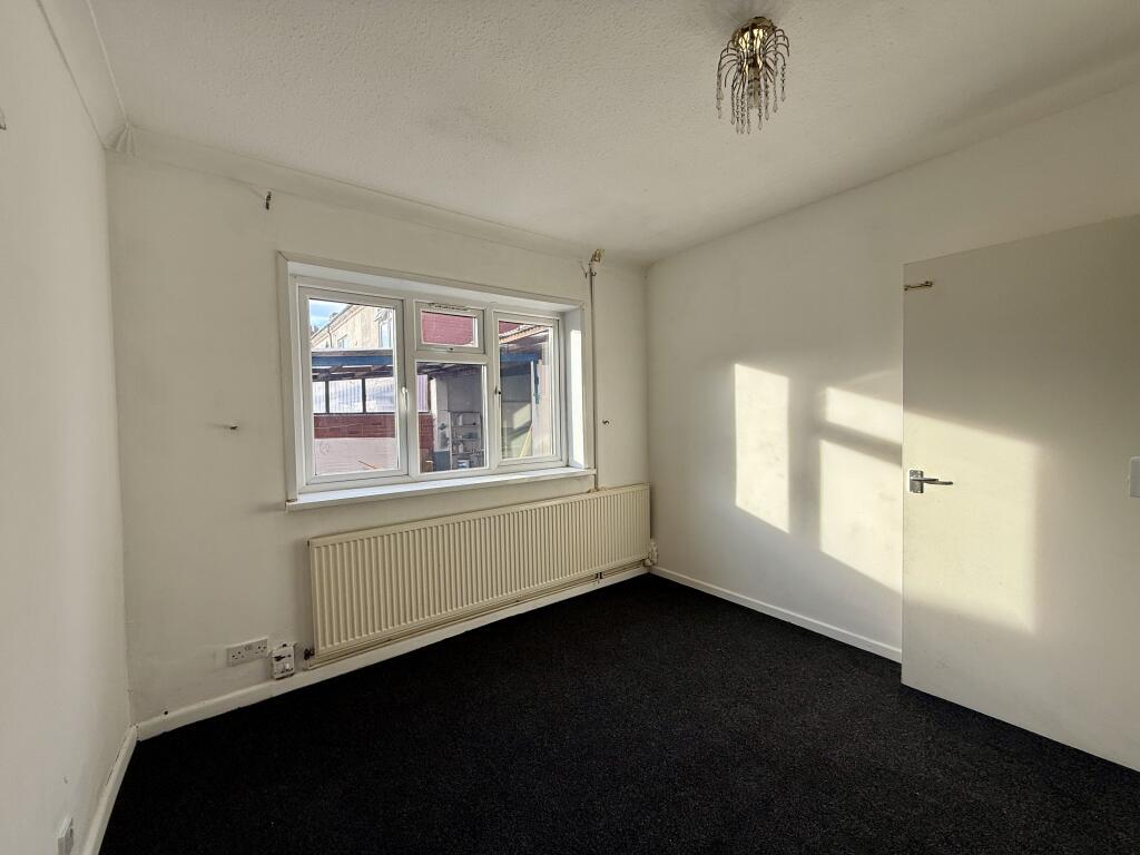 Flat A, Bearwood Road, Smethwick, Sandwell photo 5
