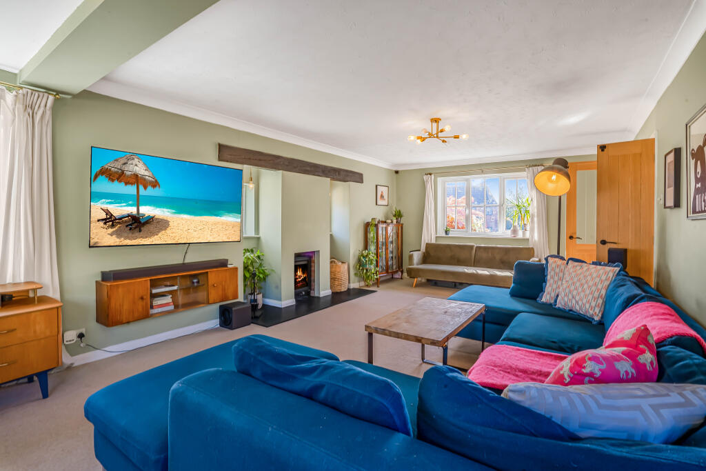 House in Harborough, Great Glen - View 3
