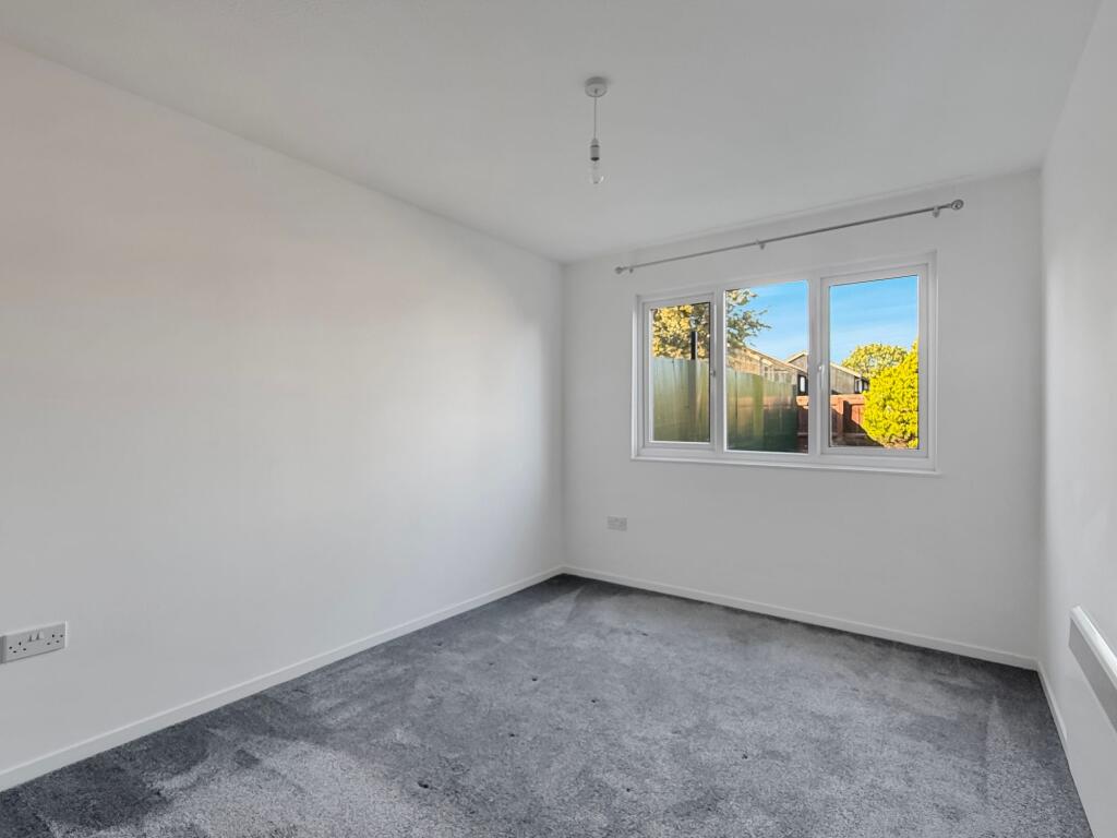 Apartment in Ipswich - More