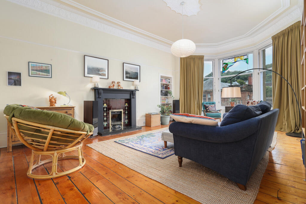 Apartment in Glasgow - More