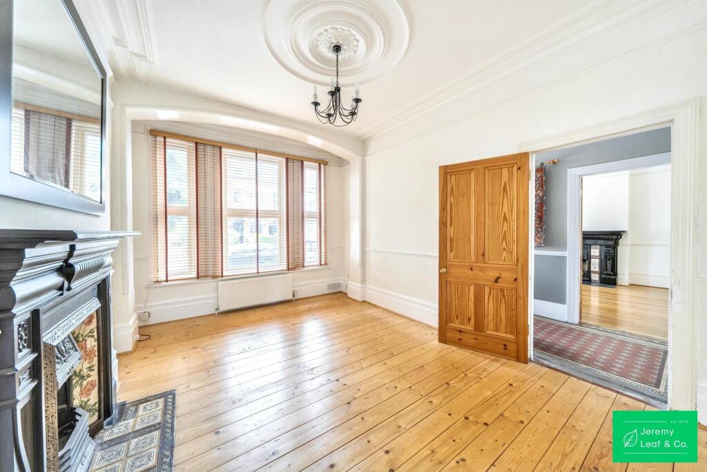 House in London, Muswell Hill - View 5