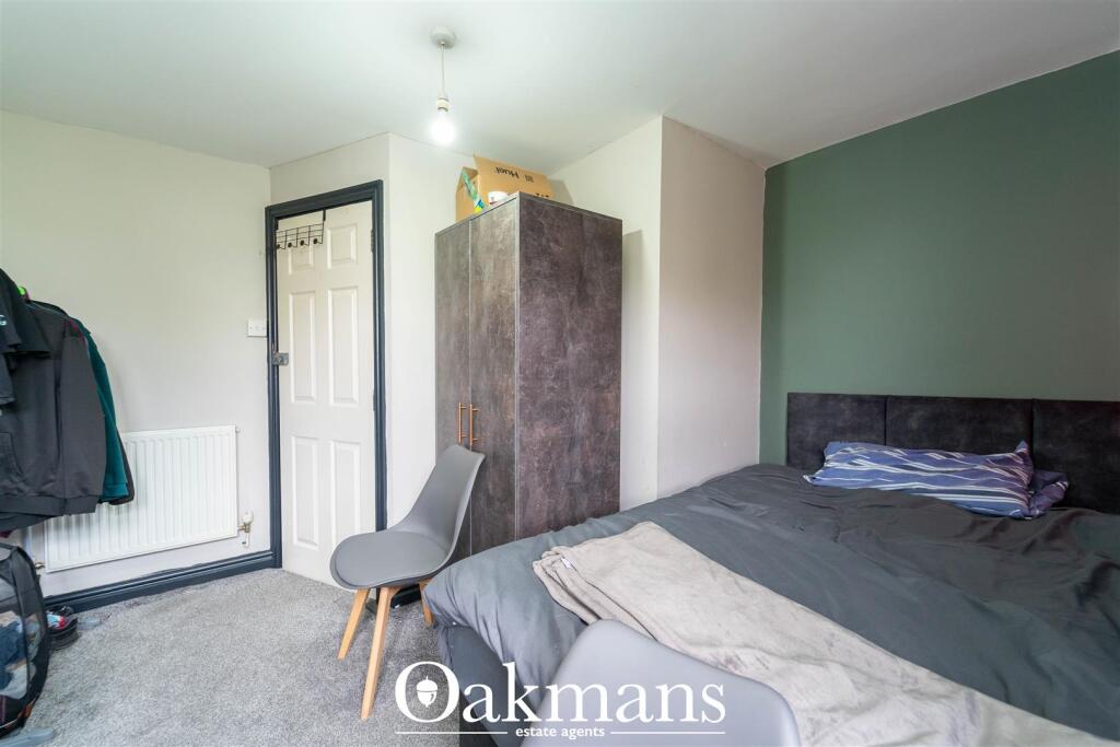 5 bedroom house for rent