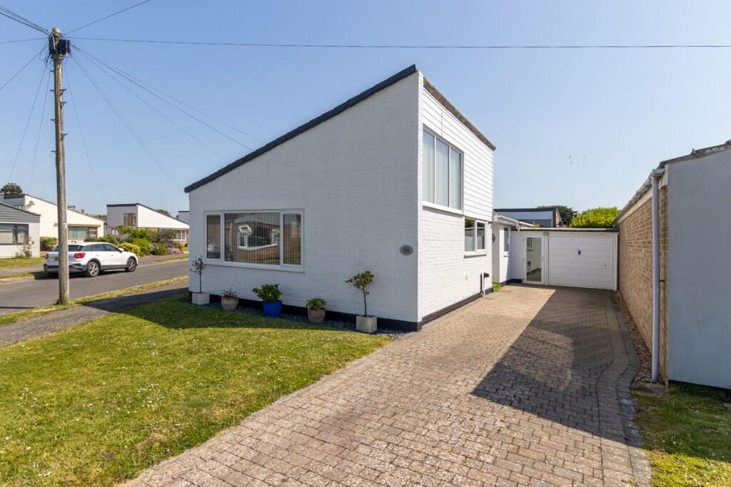 Main image of property: Mallard Crescent, Pagham, Bognor Regis, West Sussex, PO21