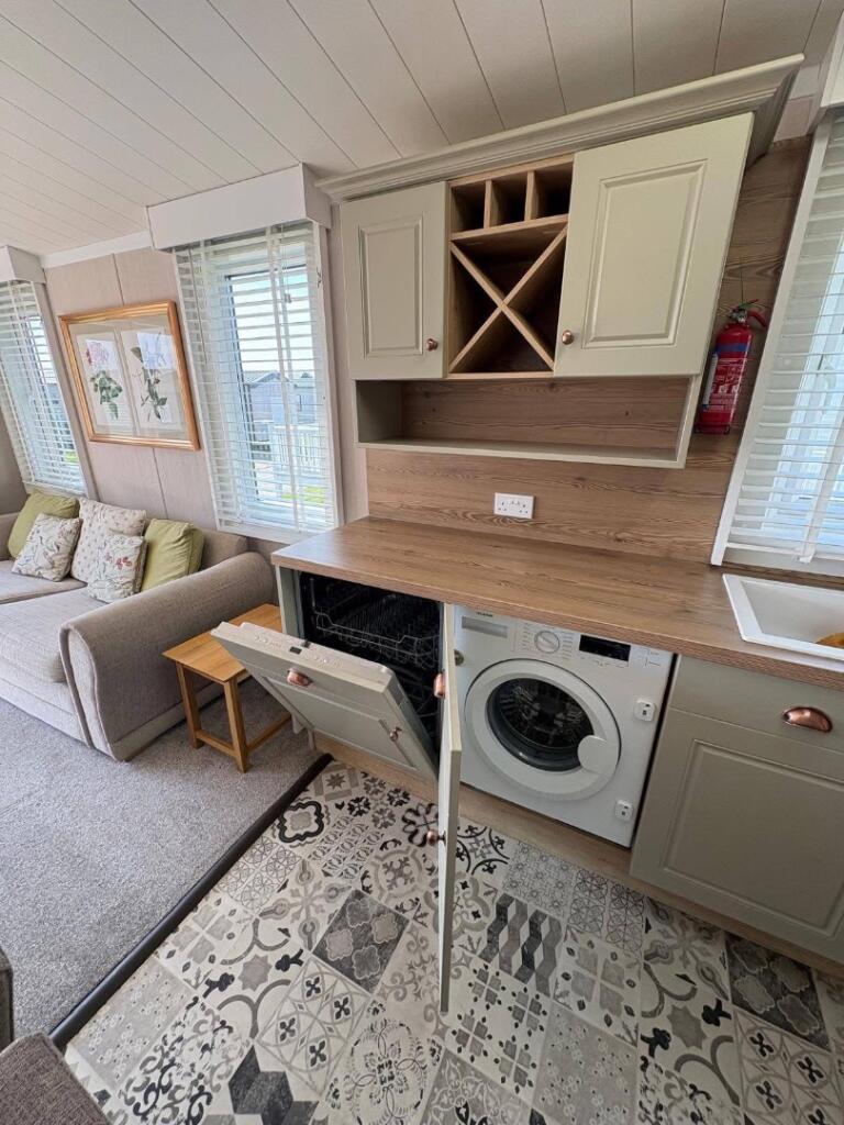 2-bed caravan on Swift Vendee, North Wales, 187 Cardigan view, Morfa Bychan, LL49 9YA, United Kingdom, £55,000
