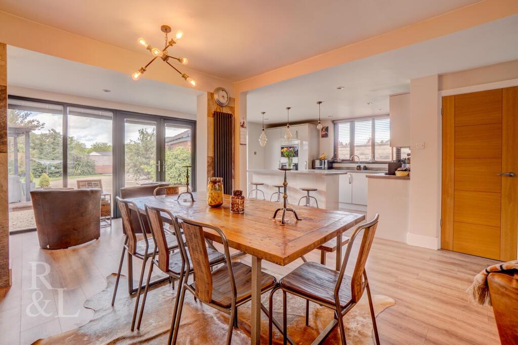 House in Rushcliffe, Ruddington - View 4