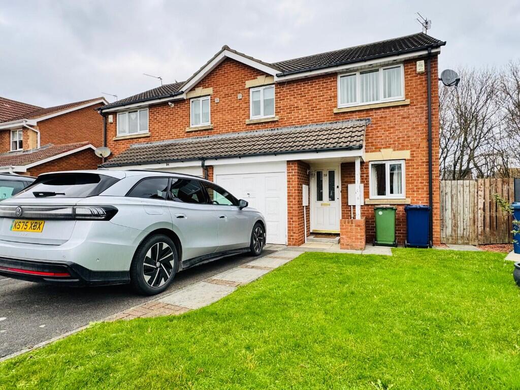 3-bed semi-detached on Torcross Way, Redcar, North Yorkshire, TS10, £180,000