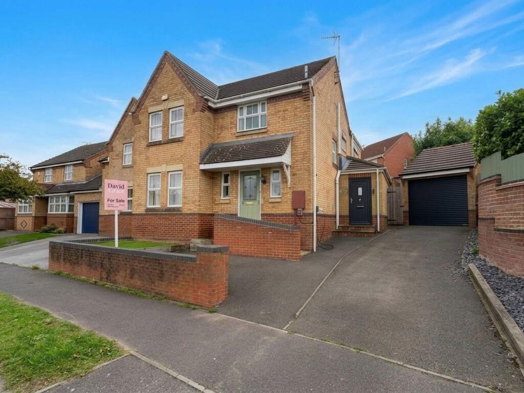 Main image of property: Sunningdale, Grantham, NG31