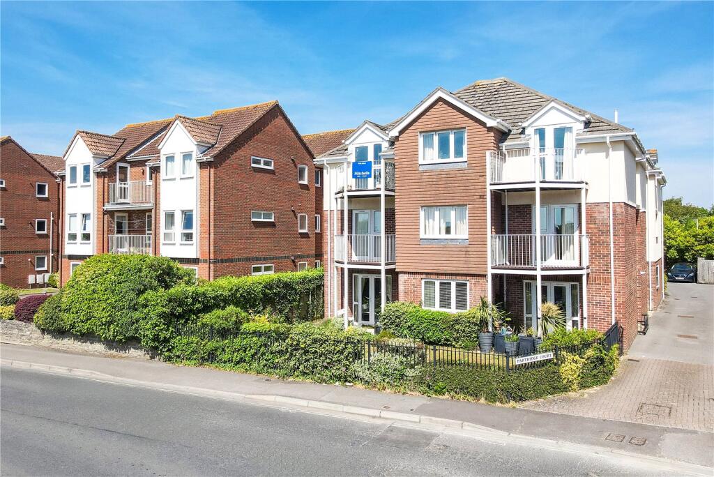 Whitefield Road, New Milton, Hampshire, BH25, Hampshire