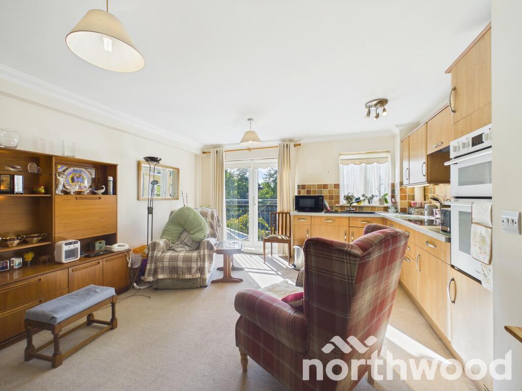 Apartment in Tonbridge - View 5