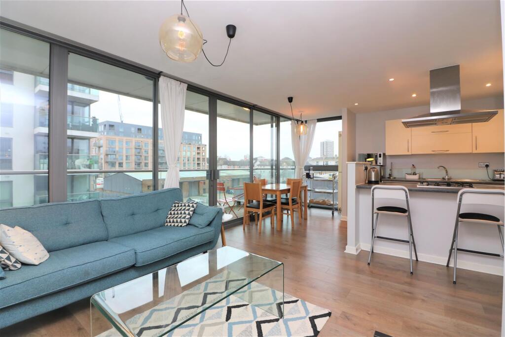 Main image of property: Abbotts Wharf, 93 Stainsby Road, E14