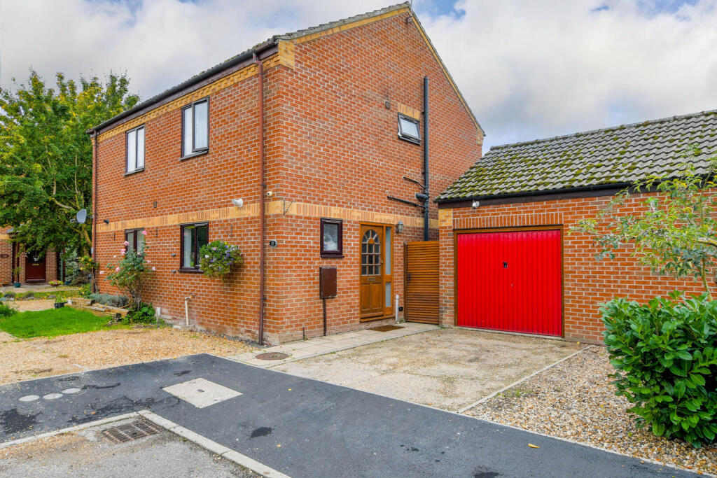 Robins Close, Isleham