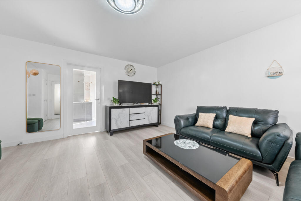 House in Paisley - View 5